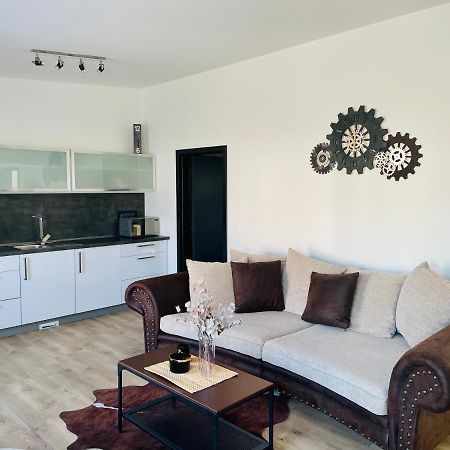 M.F. Apartment Znojmo Exterior foto